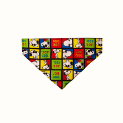 Bandana Zooz, colorida do Snoopy e com elementos como a frase "joe cool". Vista de frente, sobre fundo branco.